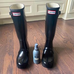 Hunter boots!!